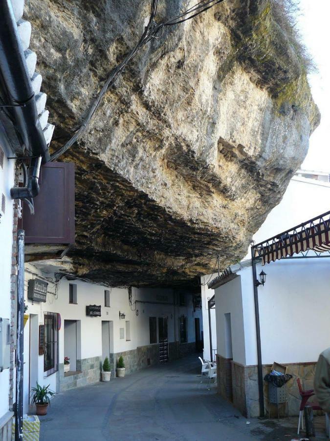 Villa Casa Cueva De La Sombra Setenil De Las Bodegas Exterior foto